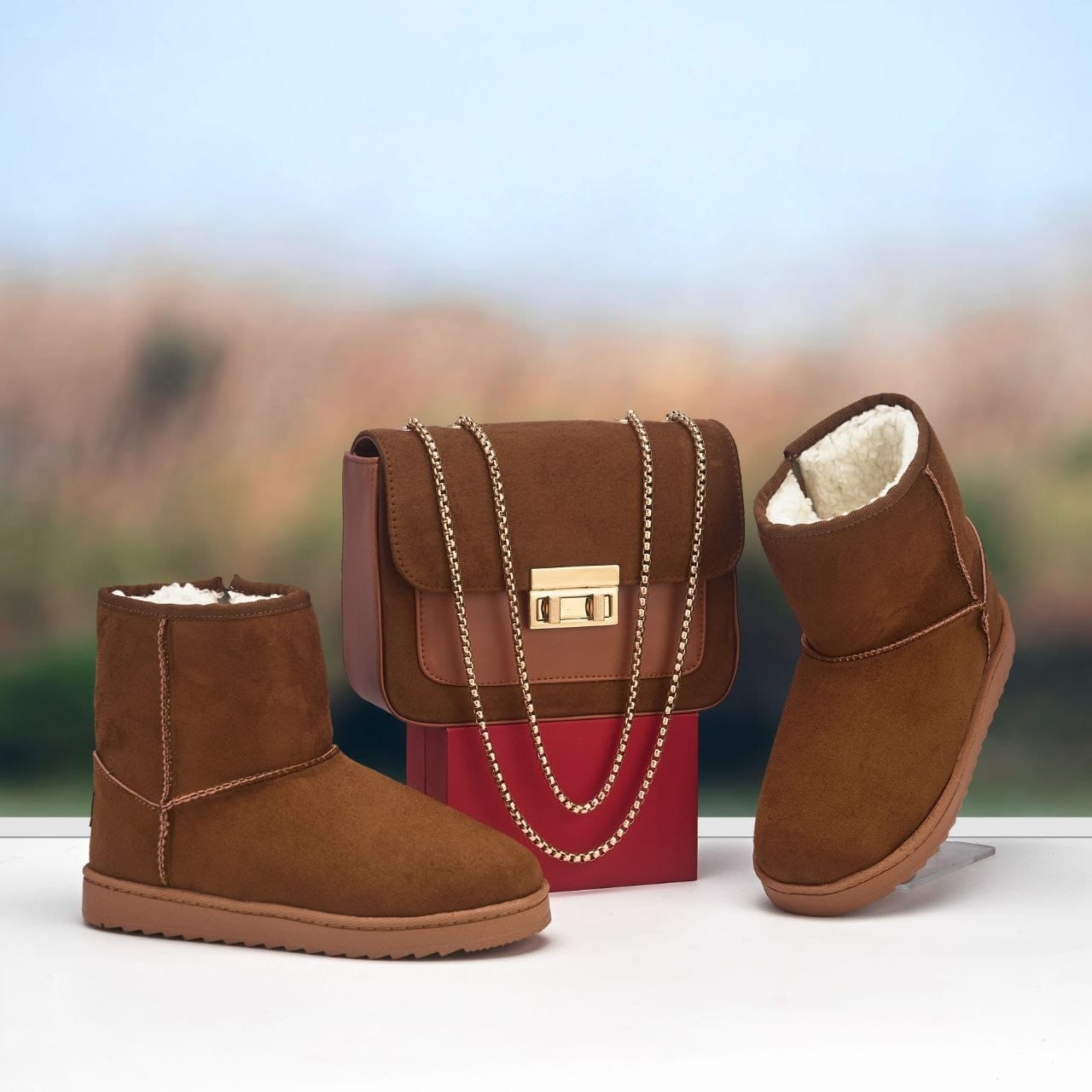 UGG+ sac rectangle - الصورة 2